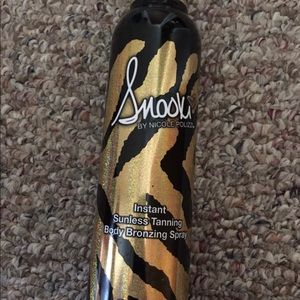 Snooki’s spray tan